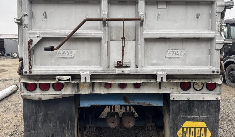 1984 EAST 33 ft x 96 in End Dump Trailers full