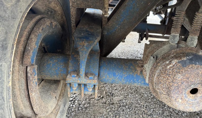 1984 EAST 33 ft x 96 in End Dump Trailers full